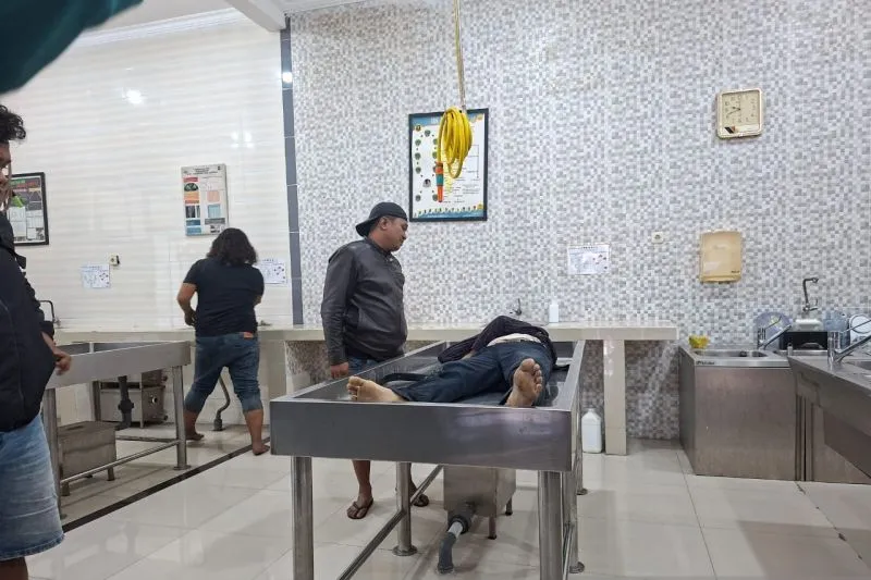 Polisi Tembak Mati pencurian Bermotor Di Wilayah Purwosari, Baca selengkapnya👇🏻