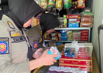 F rokok 2 1812126760