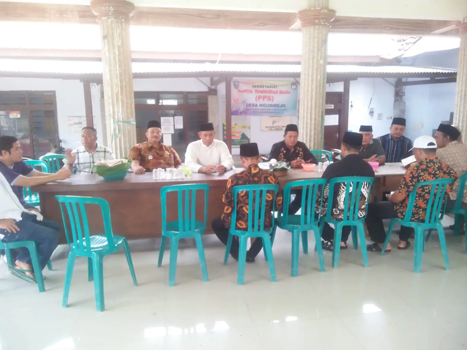 Uri-Uri Tradisi Dan Kirim Doa Arwah Para Leluhur