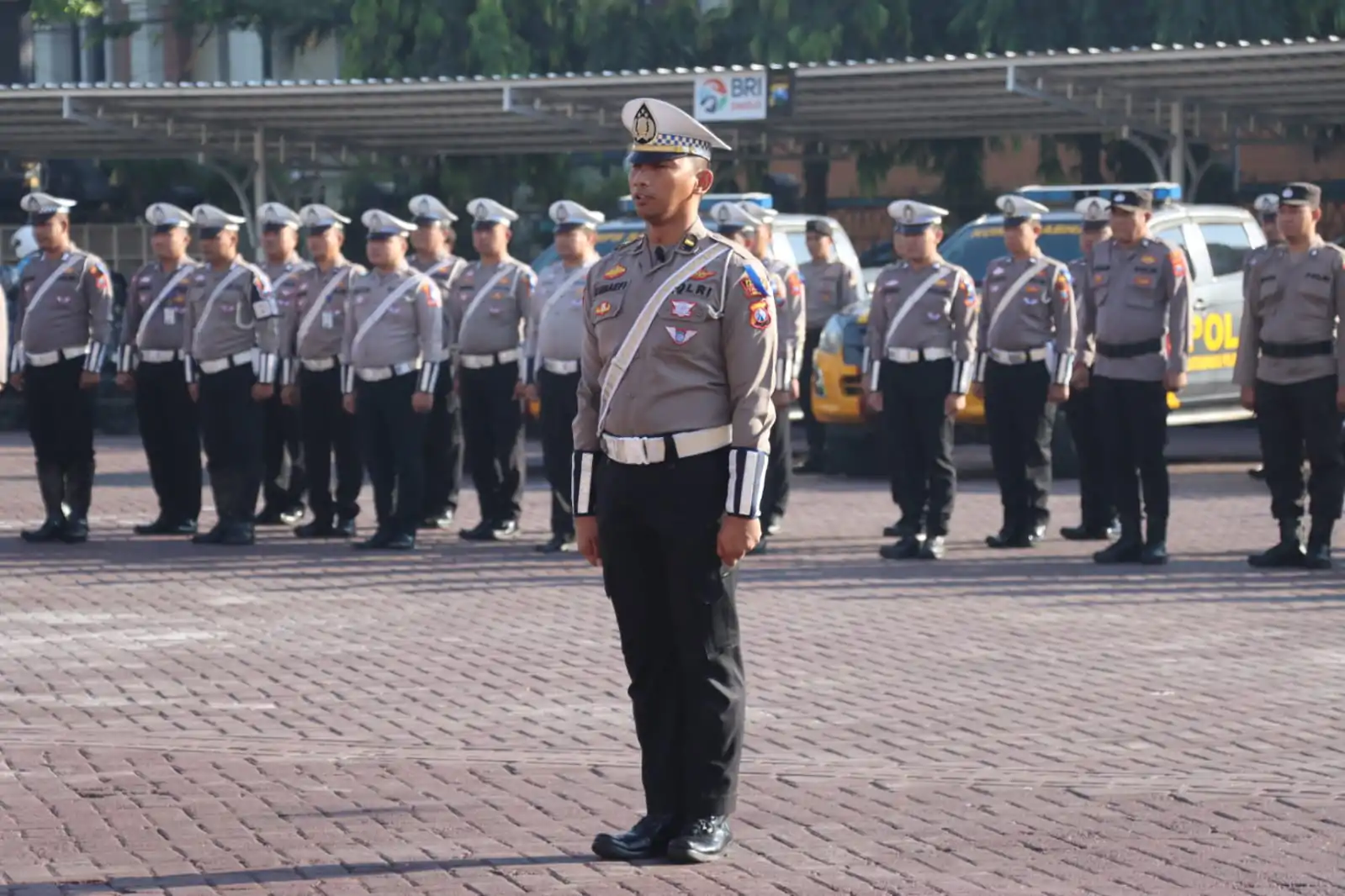 Kapolres Pasuruan Pimpin Apel Gelar Pasukan Operasi Patuh Semeru 2023