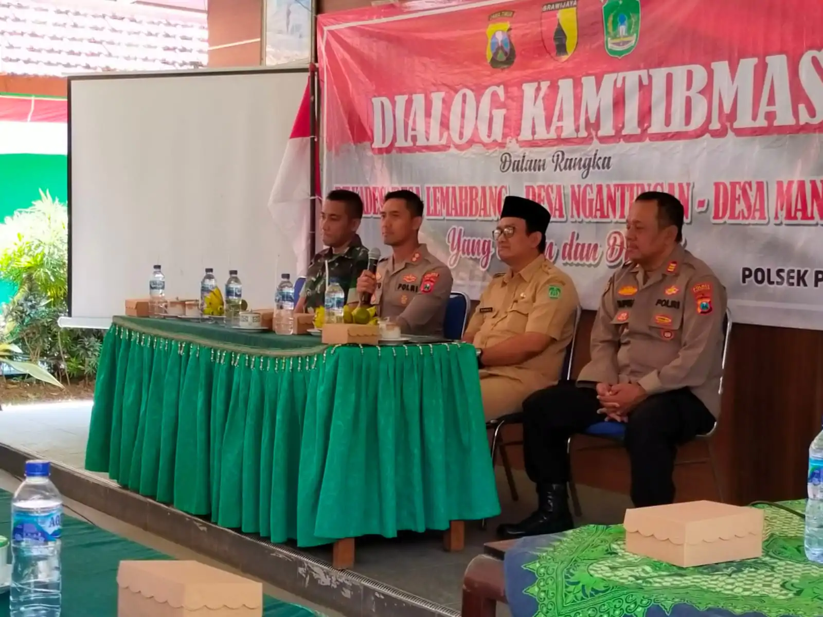 Ciptakan Sitkamtibmas Kondusif Menjelang Pilkades Serentak 2023 Polres Pasuruan Gelar Silaturahmi Dan Dialog Kamtibmas