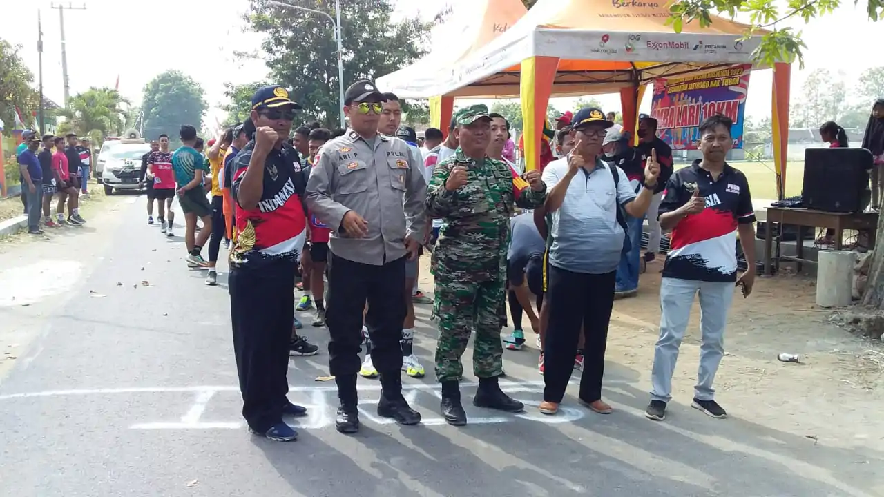 Lomba Lari 10 Km Dalam Rangka HUT-RI Ke-78 Kecamatan Jatirogo