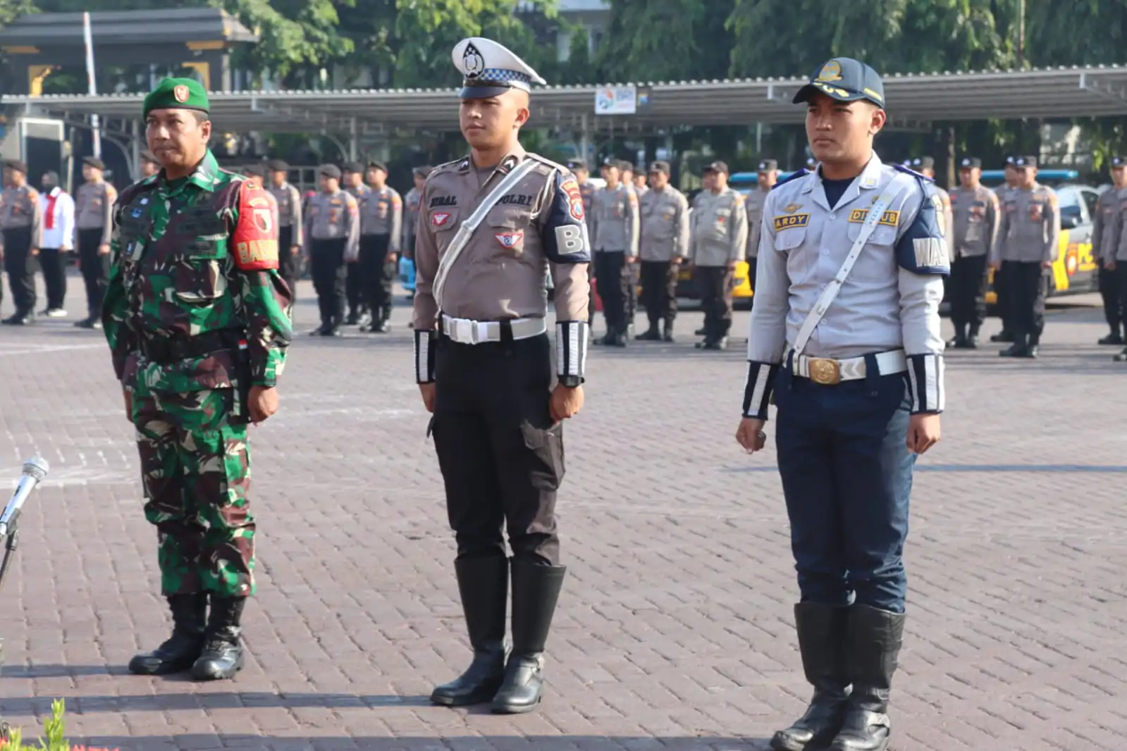 Tingkatkan Komseltibcarlantas, Polres Pasuruan Gelar Apel Operasi Zebra Semeru 2023