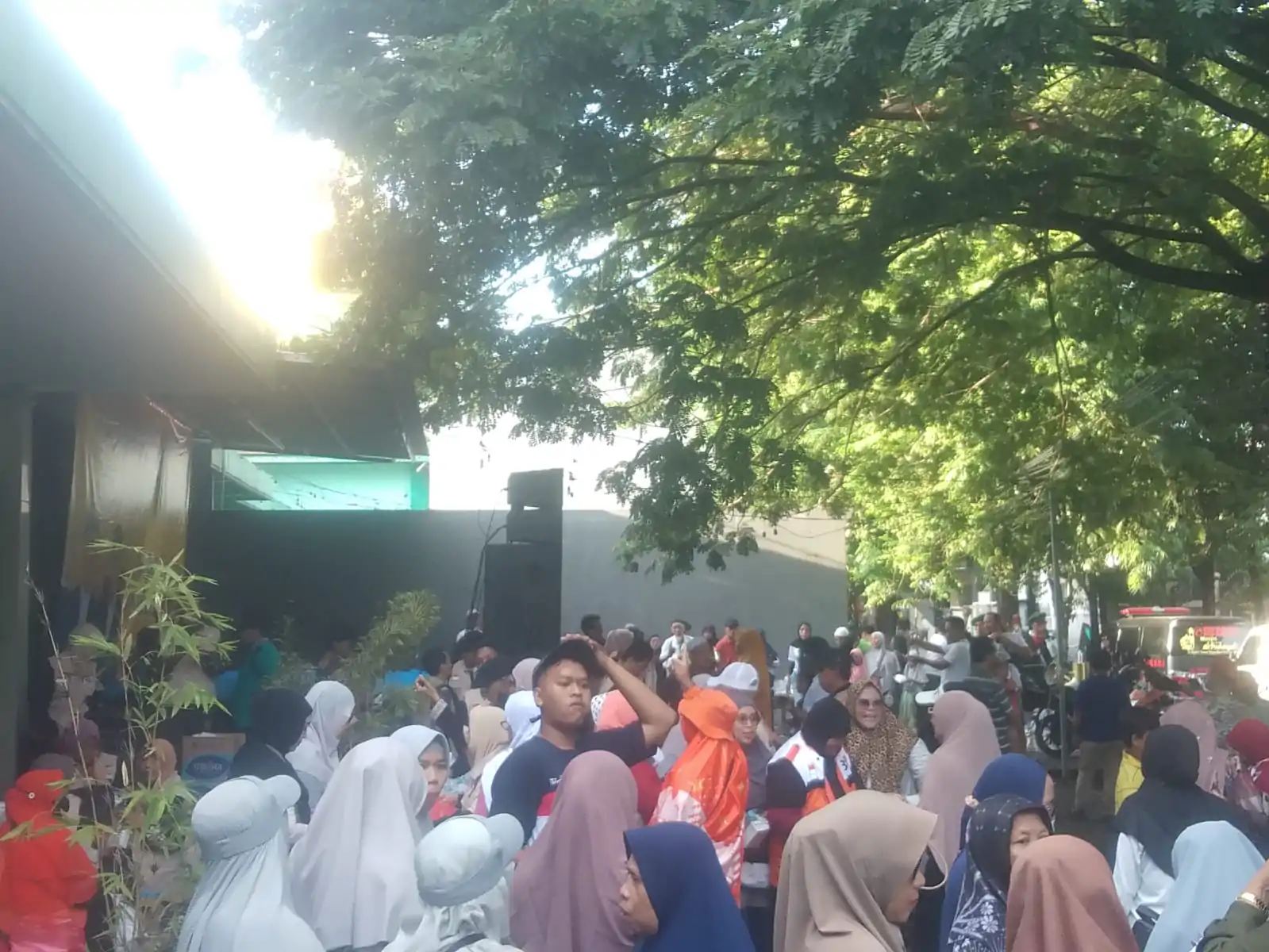 Ribuan Relawan AMIN Ikuti Jalan Sehat Dan Donor Darah Dikancilmas Bangil