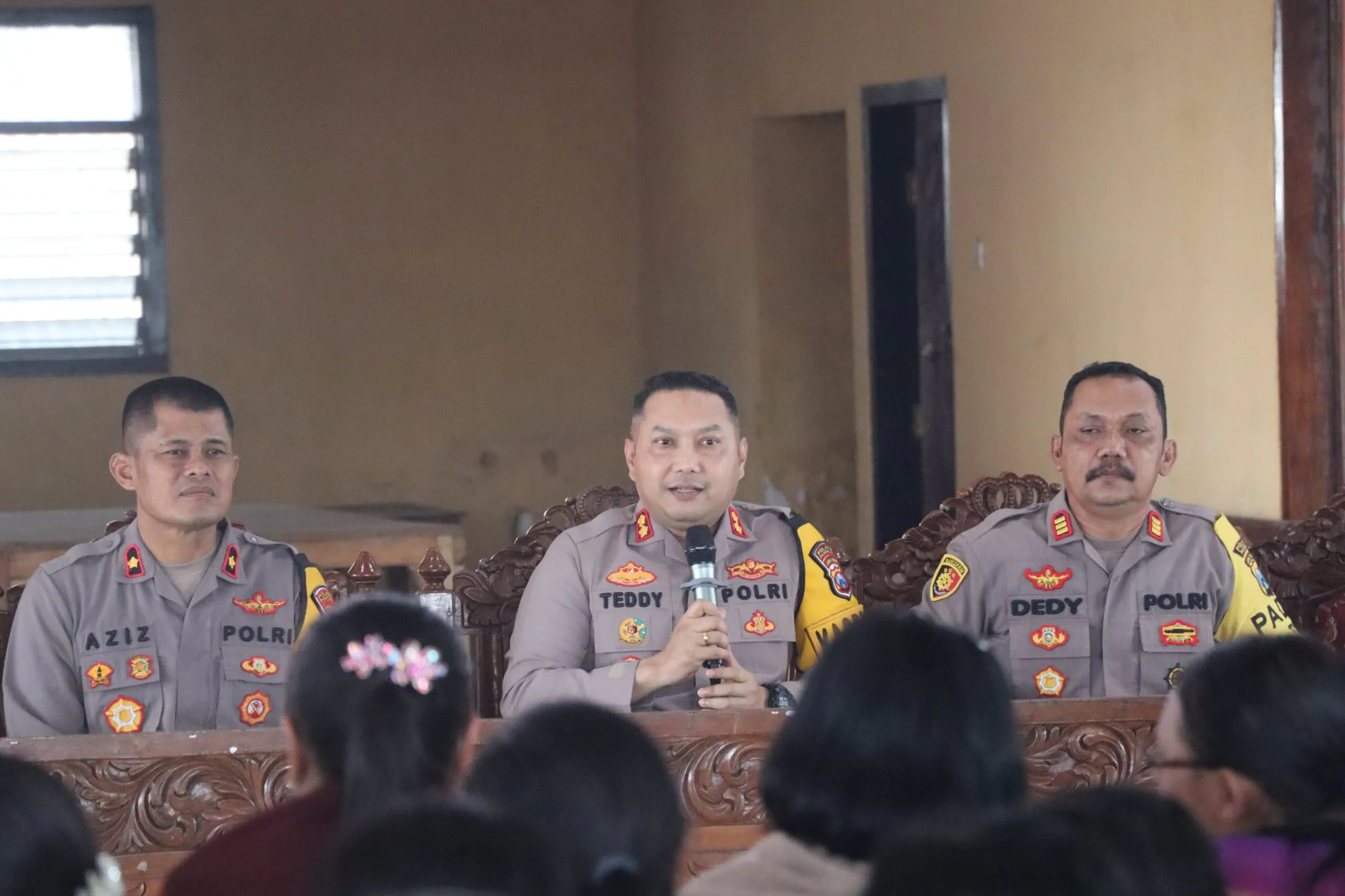 Pastikan Arus Mudik Lancar, Kapolres Pasuruan Cek Kesiapan Pos Pengamanan Operasi Ketupat Semeru 2024