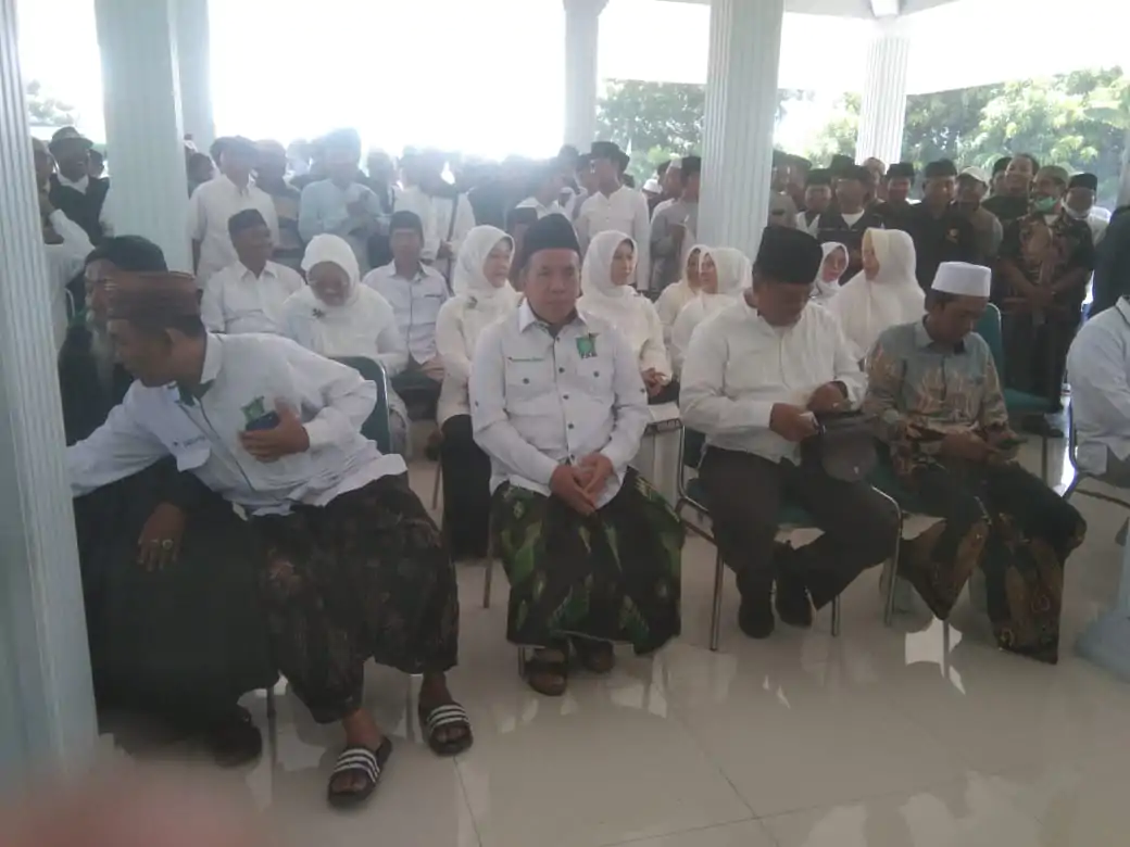 Mantan Wakil Bupati Pasuruan Kh. Mujid Imron Mendaftar Cabup Pasuruan, Melalui PKB