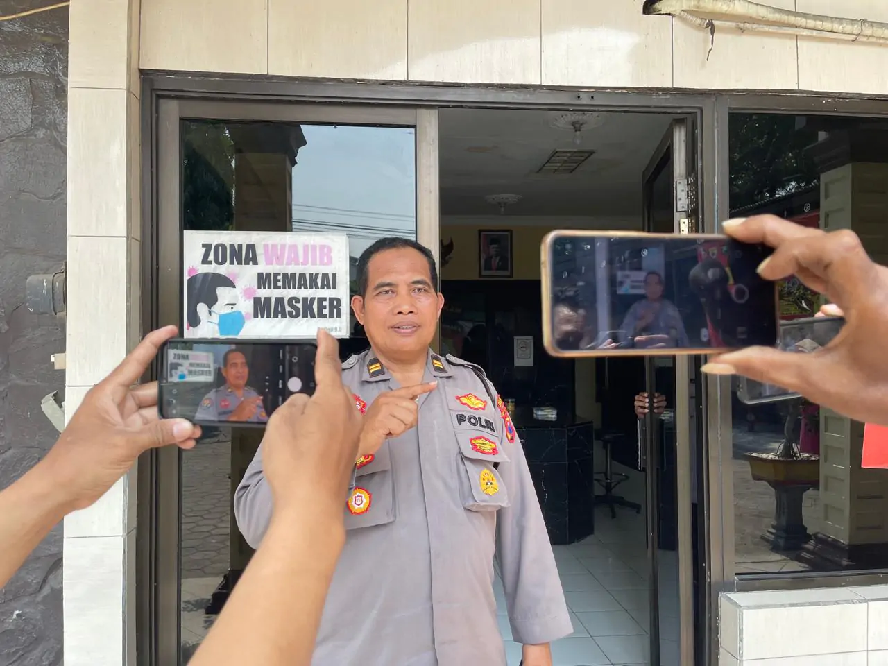 Polisi Berhasil Amankan Tersangka Pencuri Penambat Besi Rel Kereta Api Di Pasuruan