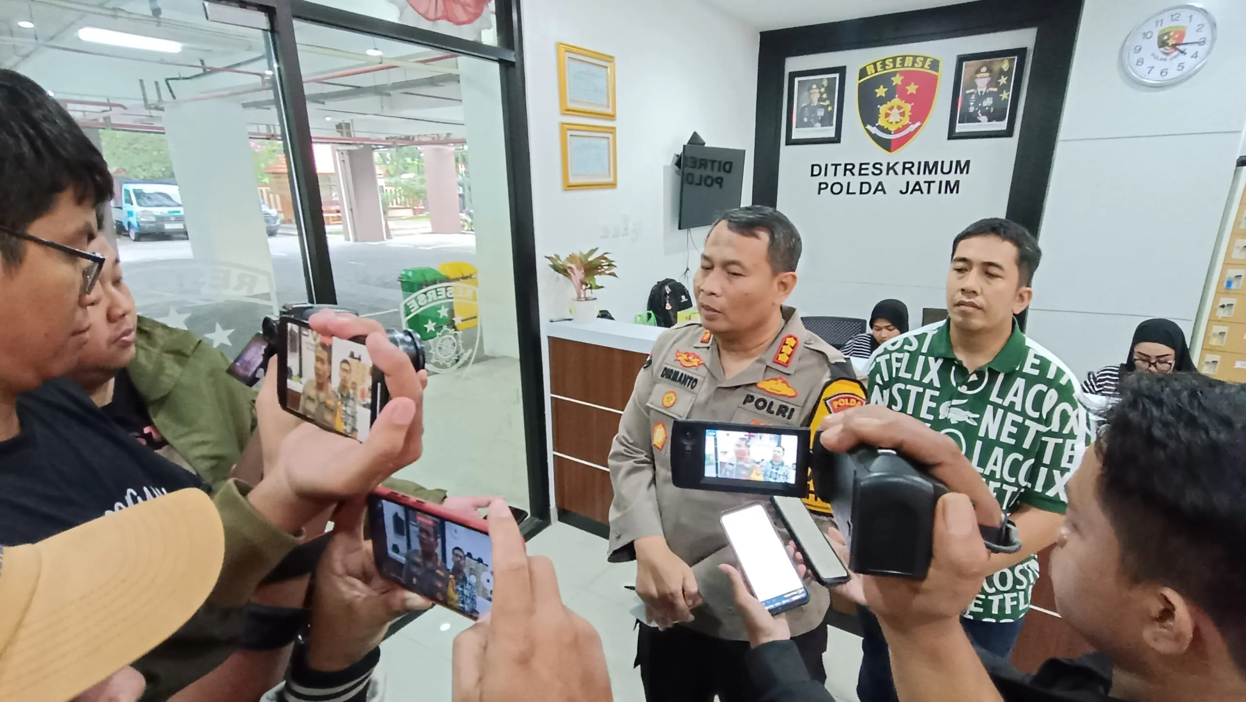 Polda Jatim Libatkan Tim Trauma Healing Dan Psikiater Untuk Tersangka Briptu FN