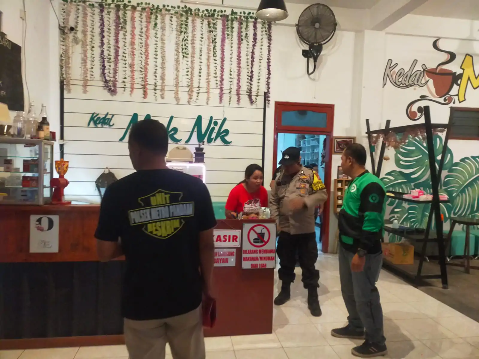 Gelar Operasi Miras Ilegal, Polsek Pandaan Berhasil Sita Puluhan Botol Miras Tampa Izin Berbagai Merk
