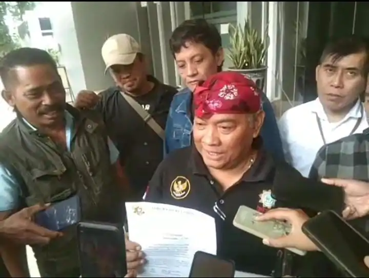 Aliansi Pasuruan Bersatu Kecewa Saat Audensi Di DPRD Kabupaten Pasuruan Tidak Temui Anggota DPRD