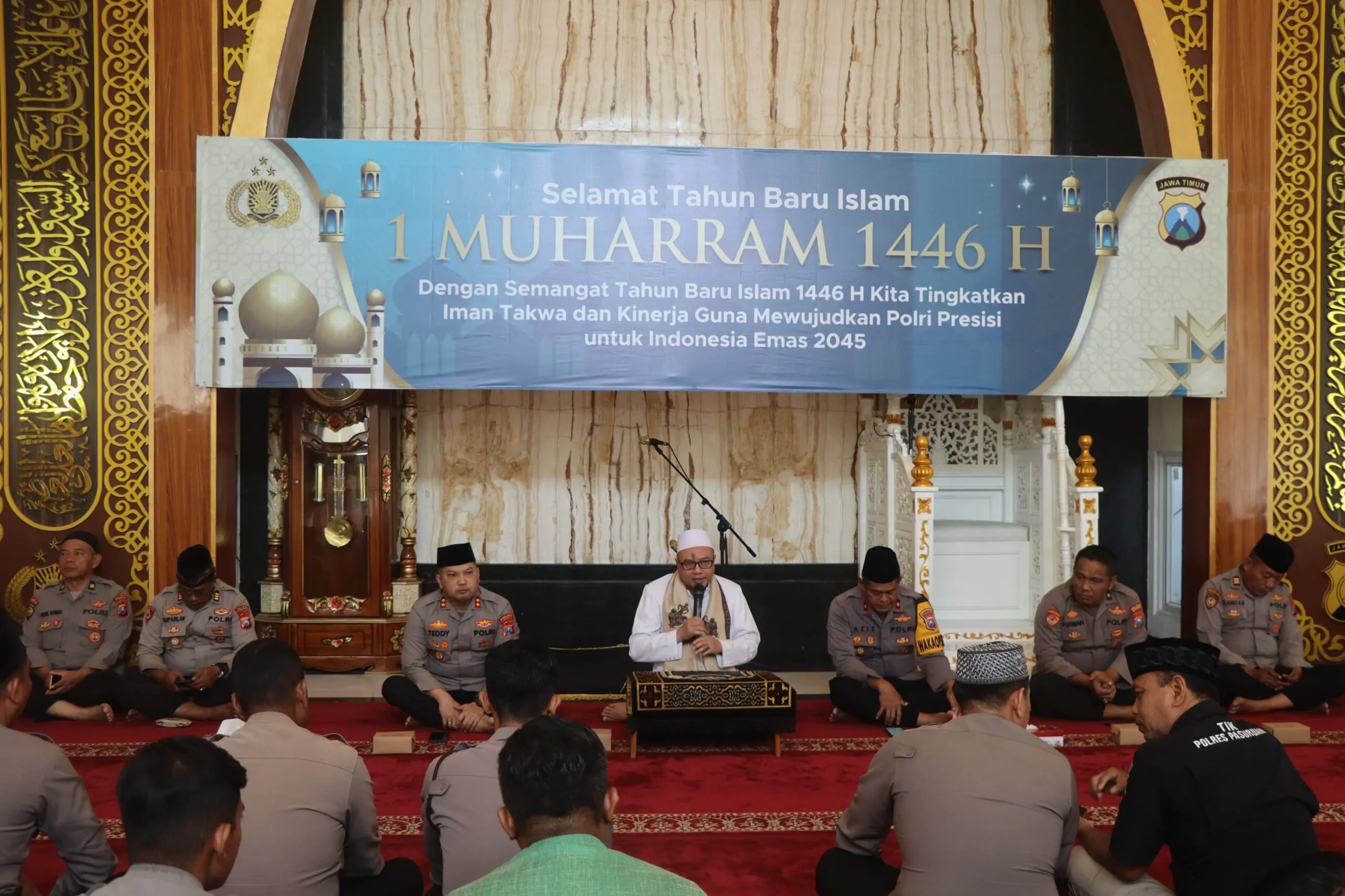 Kuatkan Iman Dan Taqwa Anggota Polri, Kapolres Pasuruan Gelar Binrohtal Dan Santunan Anak Yatim