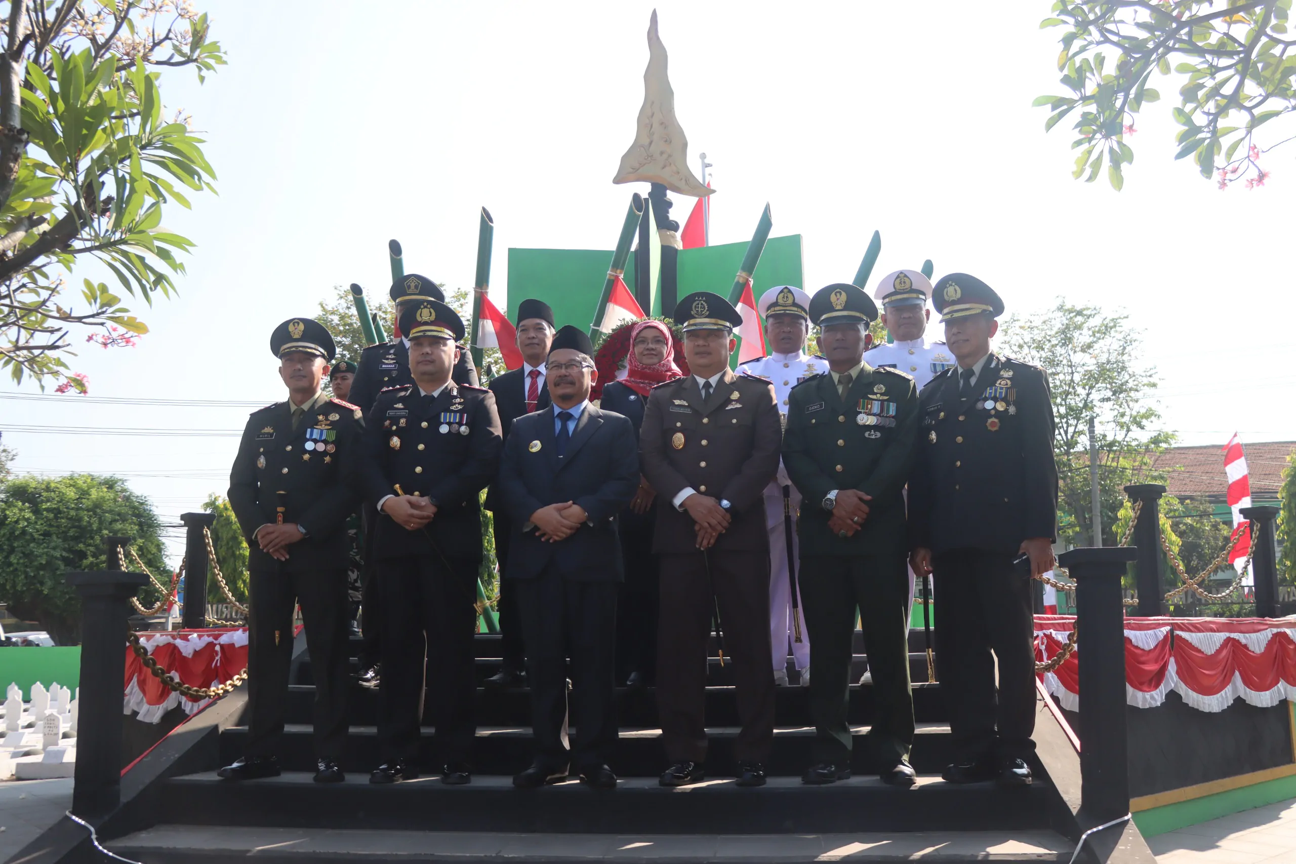 Kapolres Pasuruan Hadiri Upacara Ziarah Nasional Di TMP Bangil