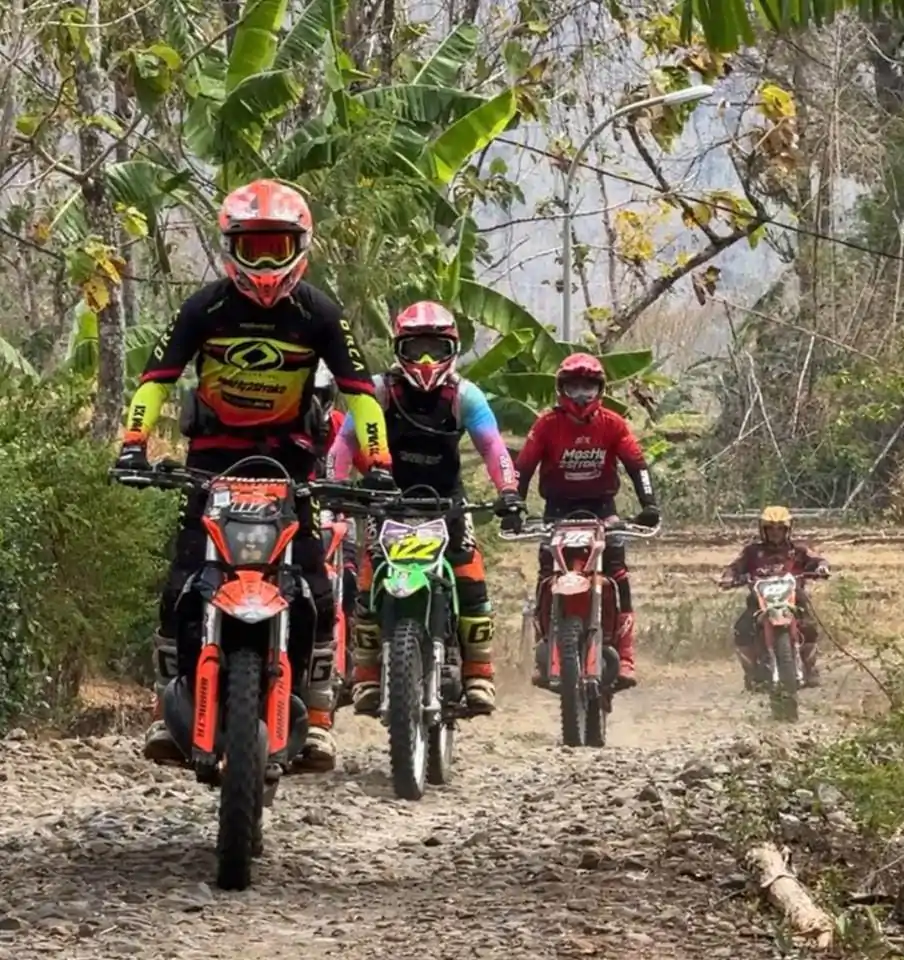 Sinergitas Polres Ponorogo Bersama TNI dan Komunitas Trail Patroli Karhutla Cegah Kebakaran Hutan