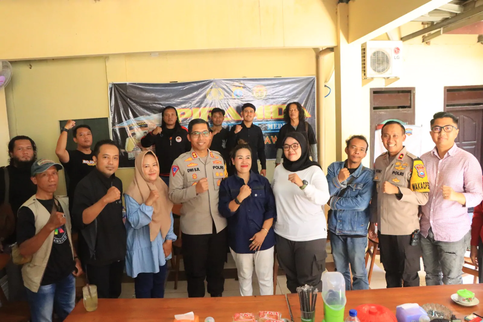 Polres Ngawi Gelar Piramida, Upaya Cooling System untuk Pilkada 2024 Damai