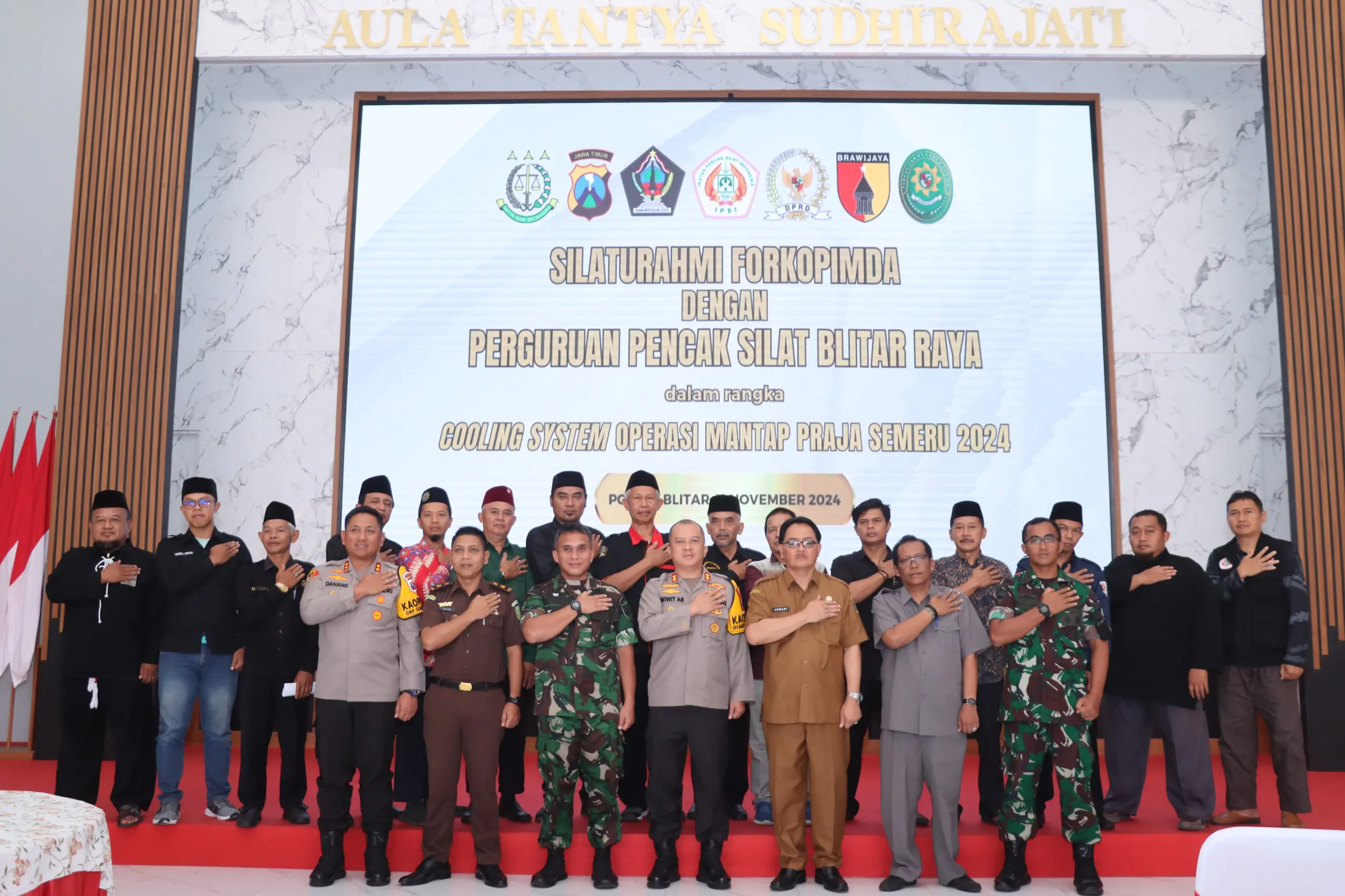 Polres Blitar Bersama Forkompimda dan Perguruan Pencak Silat Blitar Raya Gelar Silaturahmi Cooling System Pilkada