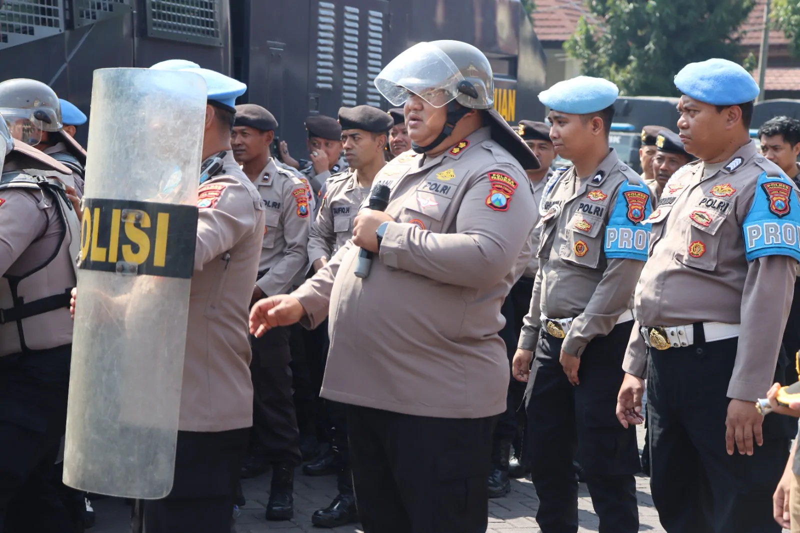 Hadapi May Day 2025, Polres Pasuruan Gelar Gladi Pengamanan dengan 1.039 Personel