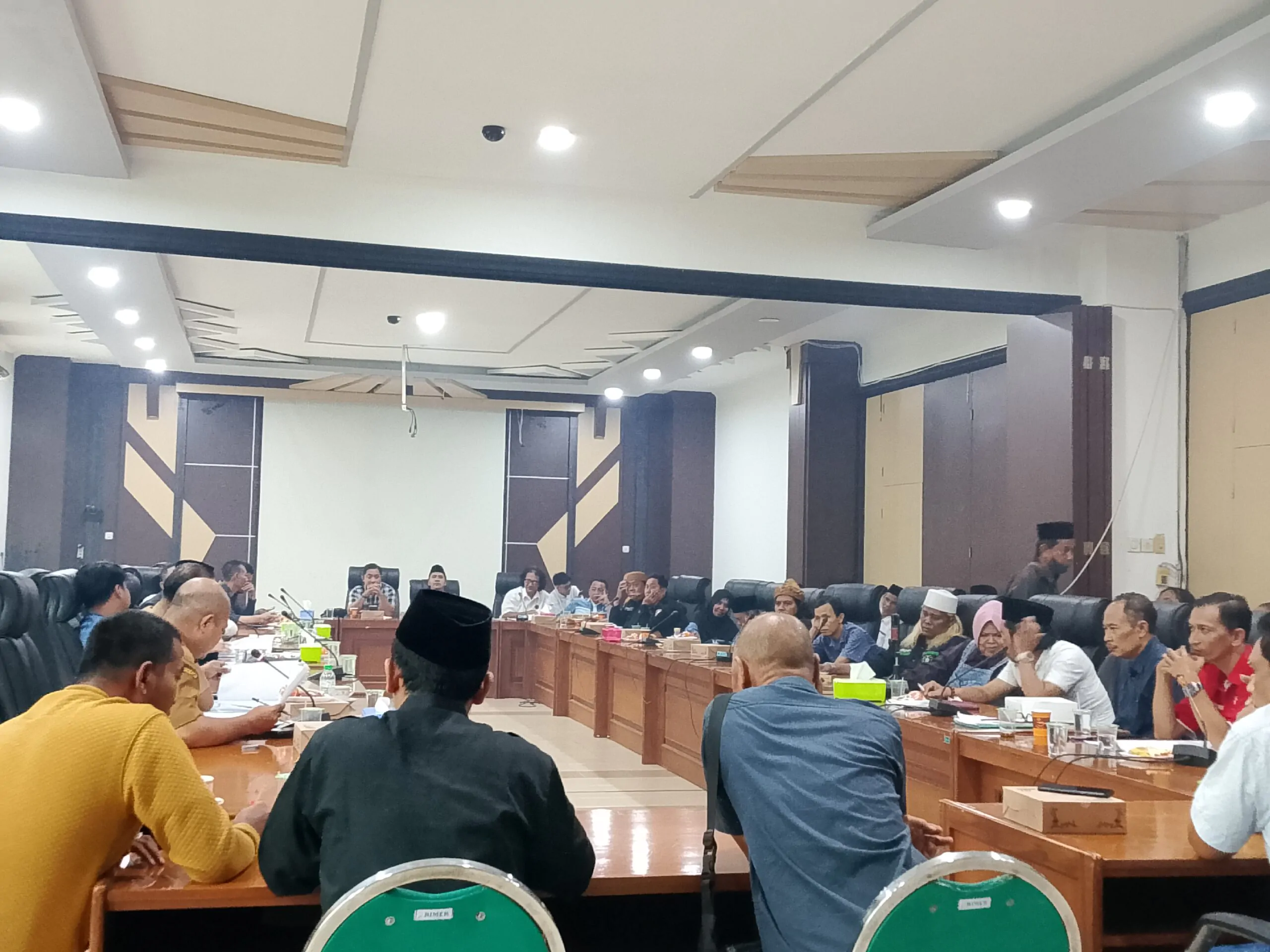 Lembaga Swadaya Masyarakat (LSM) Pasuruan Audensi Terkait Perda TJSL Yang Dinilai Cacat Formil,Perlu Dikaji Ulang
