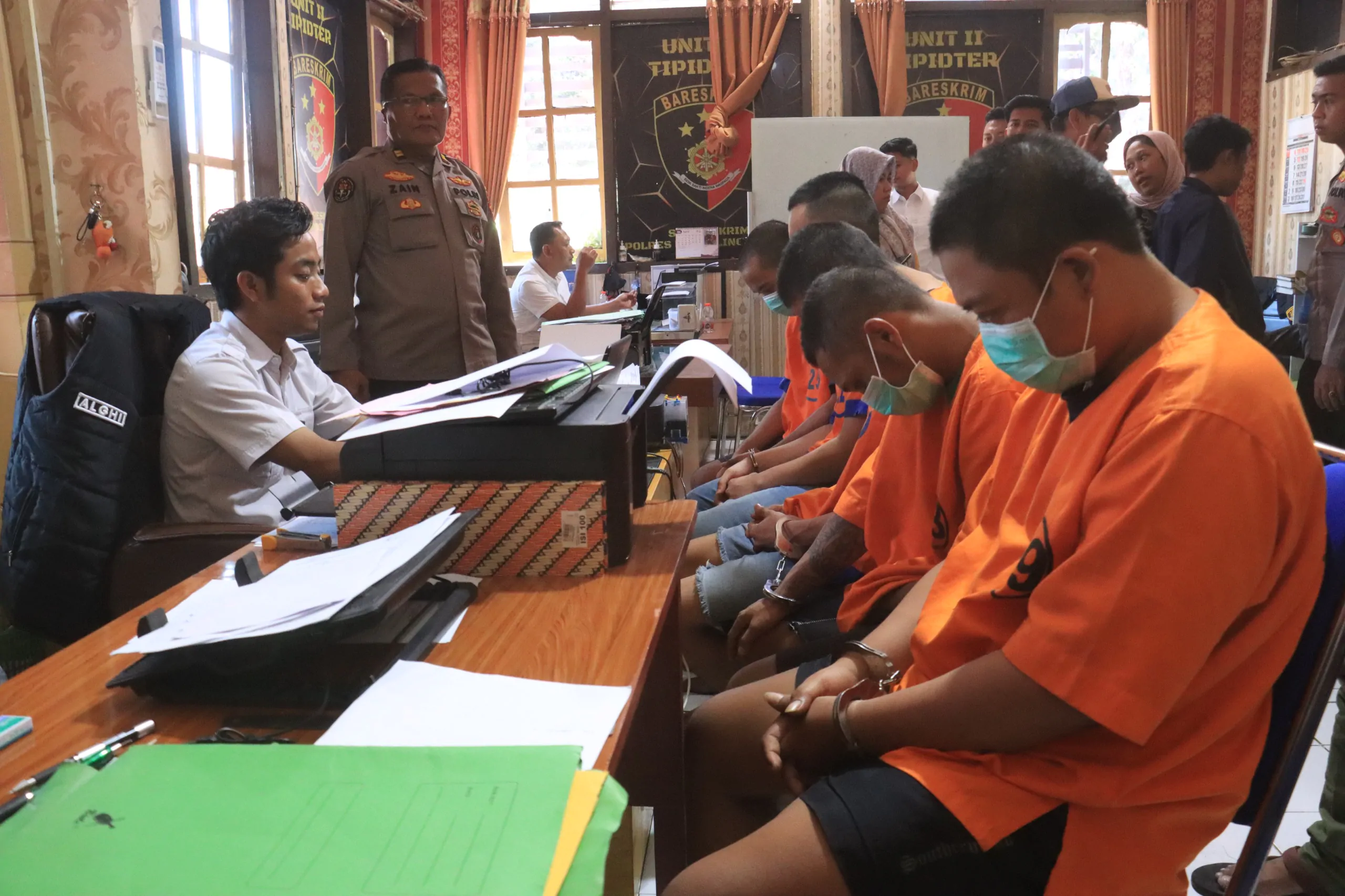 Polisi Ringkus Pelaku Pengeroyokan Dan Pengerusakan Disalah Satu Cafe Kota Probolinggo