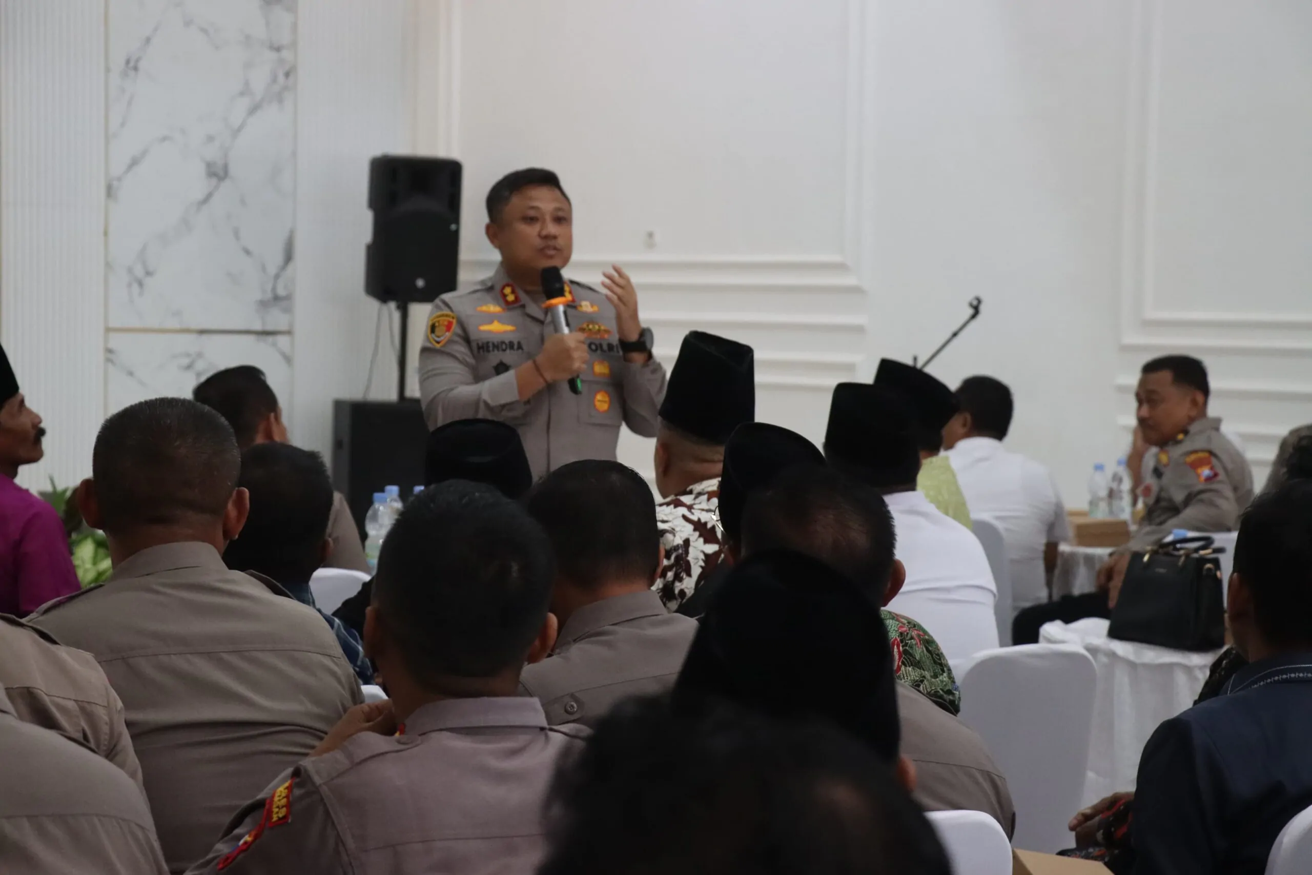 Kapolres Pamekasan Ajak Kades dan Lurah Jaga Kamtibmas dan Cegah Aksi Premanisme