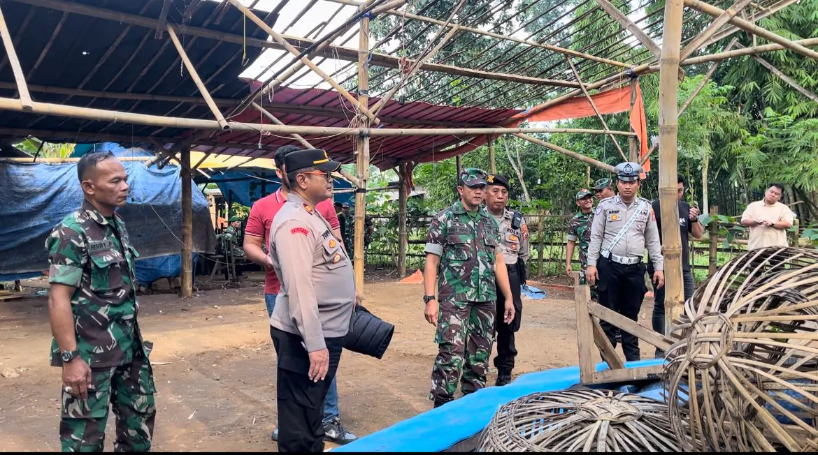 Polres Pasuruan Gerebek Arena Judi Sabung Ayam di Pucangsari, Purwodadi