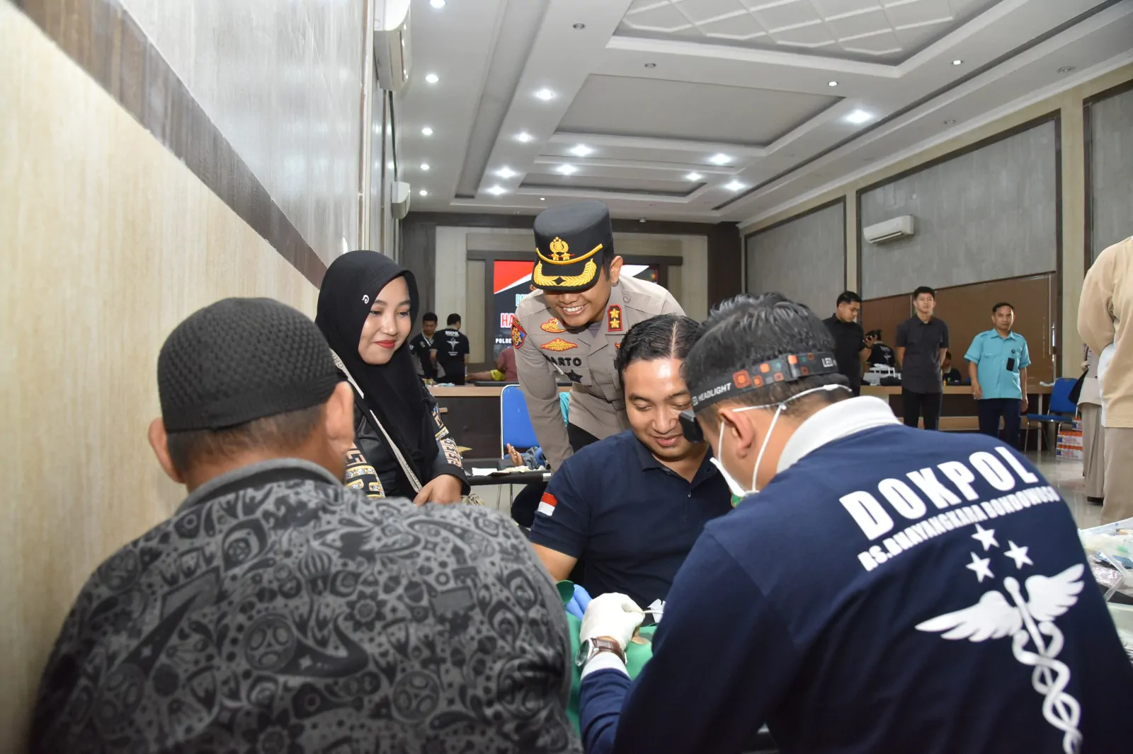 Polres Bondowoso Gelar Baktikes di Hari Bhayangkara ke -79, Beri Layanan Khitan Gratis