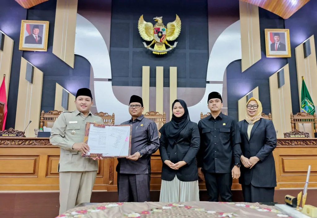 DPRD dan Pemkab Pasuruan Setujui Dua Raperda Strategis