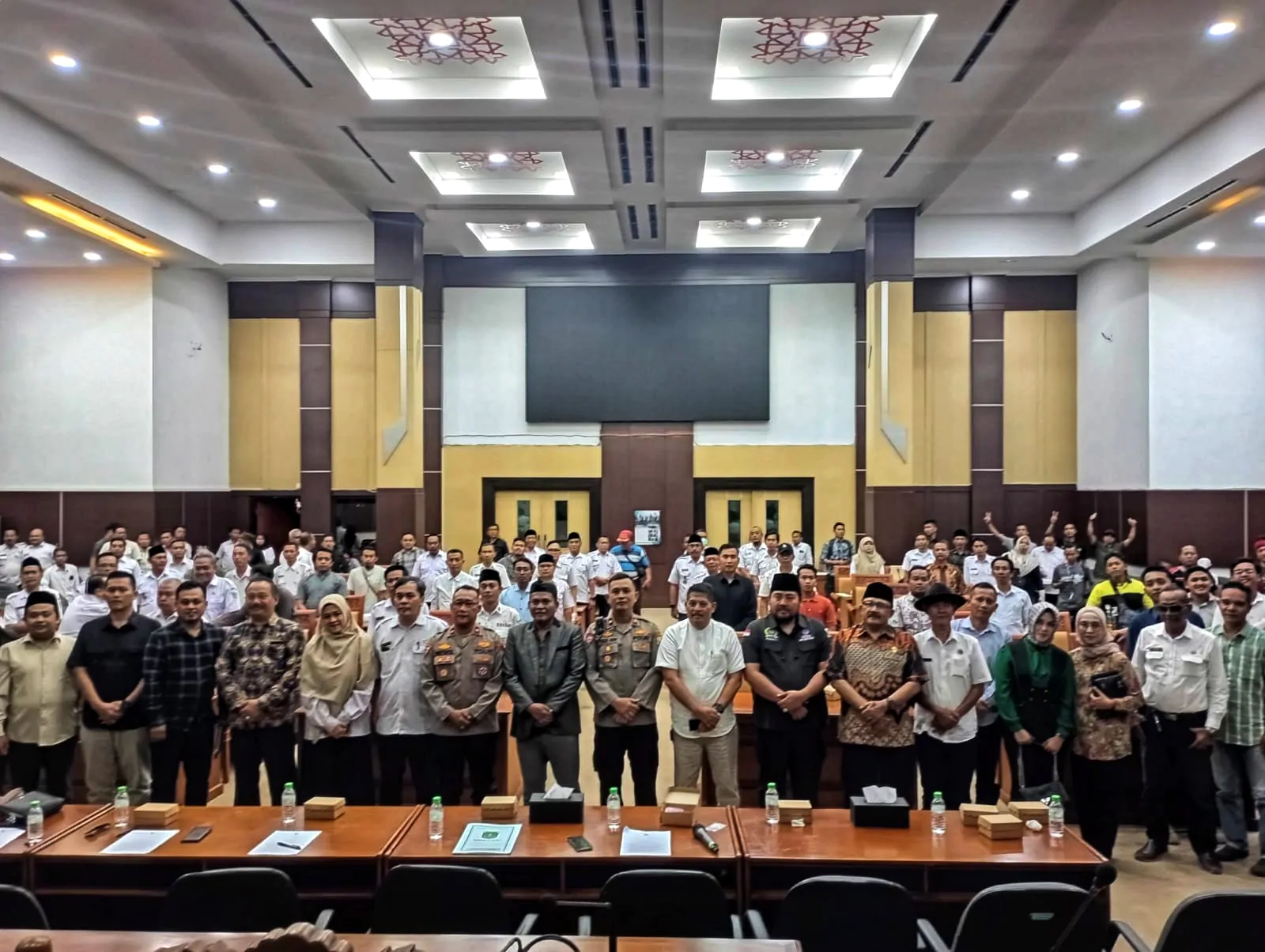 Komisi I DPRD Kabupaten Pasuruan Gelar Audiensi Terkait Penggunaan Sound Horeg dalam Karnaval HUT RI ke-80