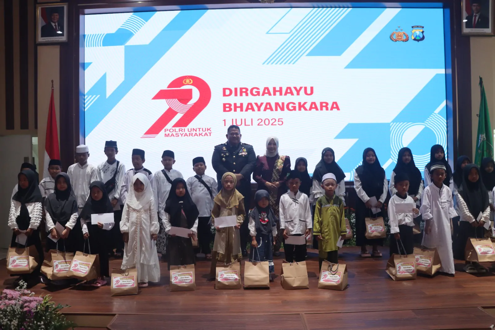Polres Pasuruan Pilih Tasyakuran dan Santunan Anak Yatim Untuk Rangkaian Hari Bhayangkara Ke-79 