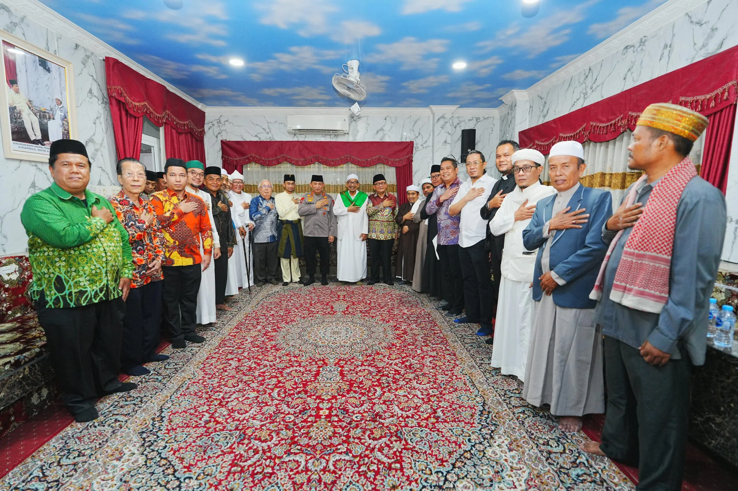 Kapolri Silaturahmi dengan Tokoh Lintas Agama Sumut, Wujud Sinergi Bangun Bangsa