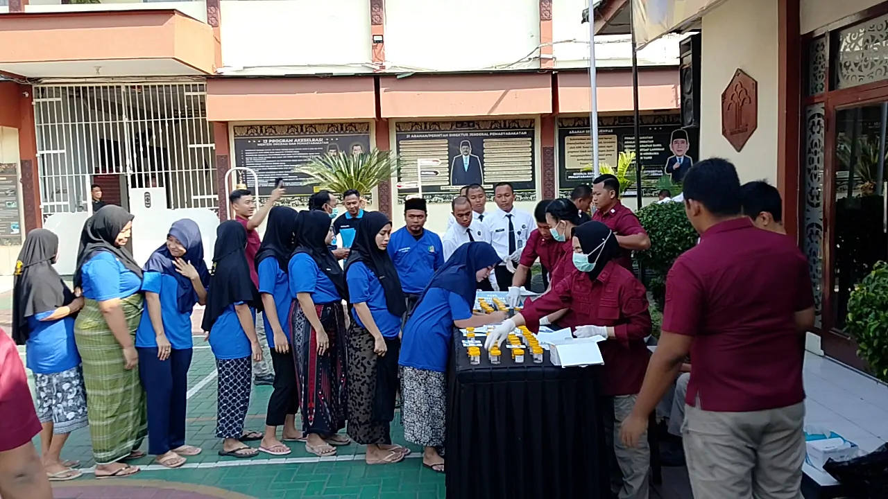 Rutan Bangil Gelar Tes Urine Massal: Komitmen Bebas Narkoba, Seluruh Sampel Negatif