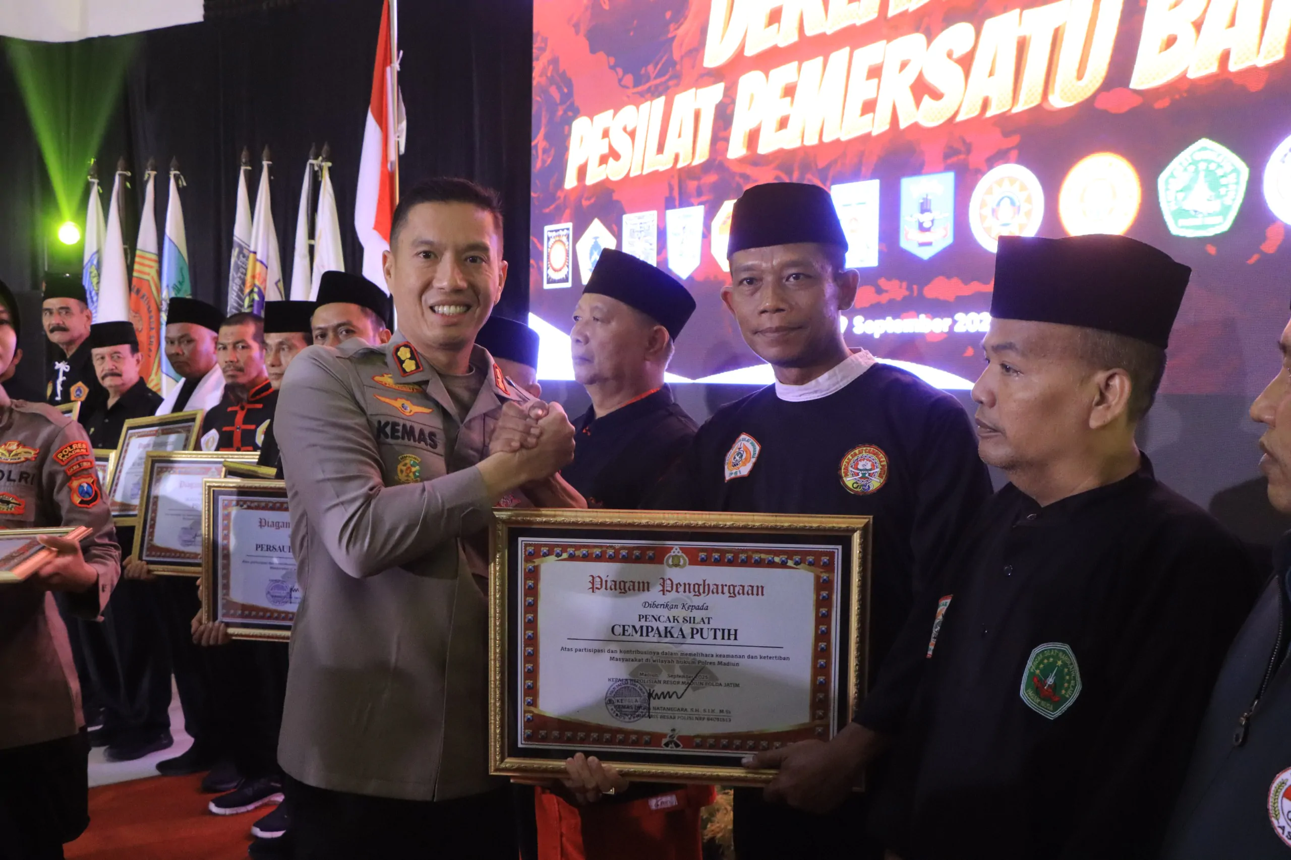 Kapolres Madiun Apresiasi Pesilat Gelar Deklarasi Pemersatu Bangsa