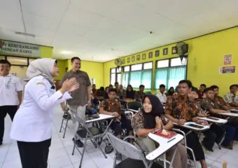 Oplus 0