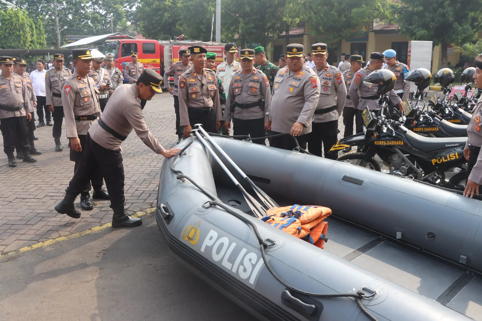 Kapolres Pasuruan Pimpin Apel Kesiapan Tanggap Darurat Bencana 2025