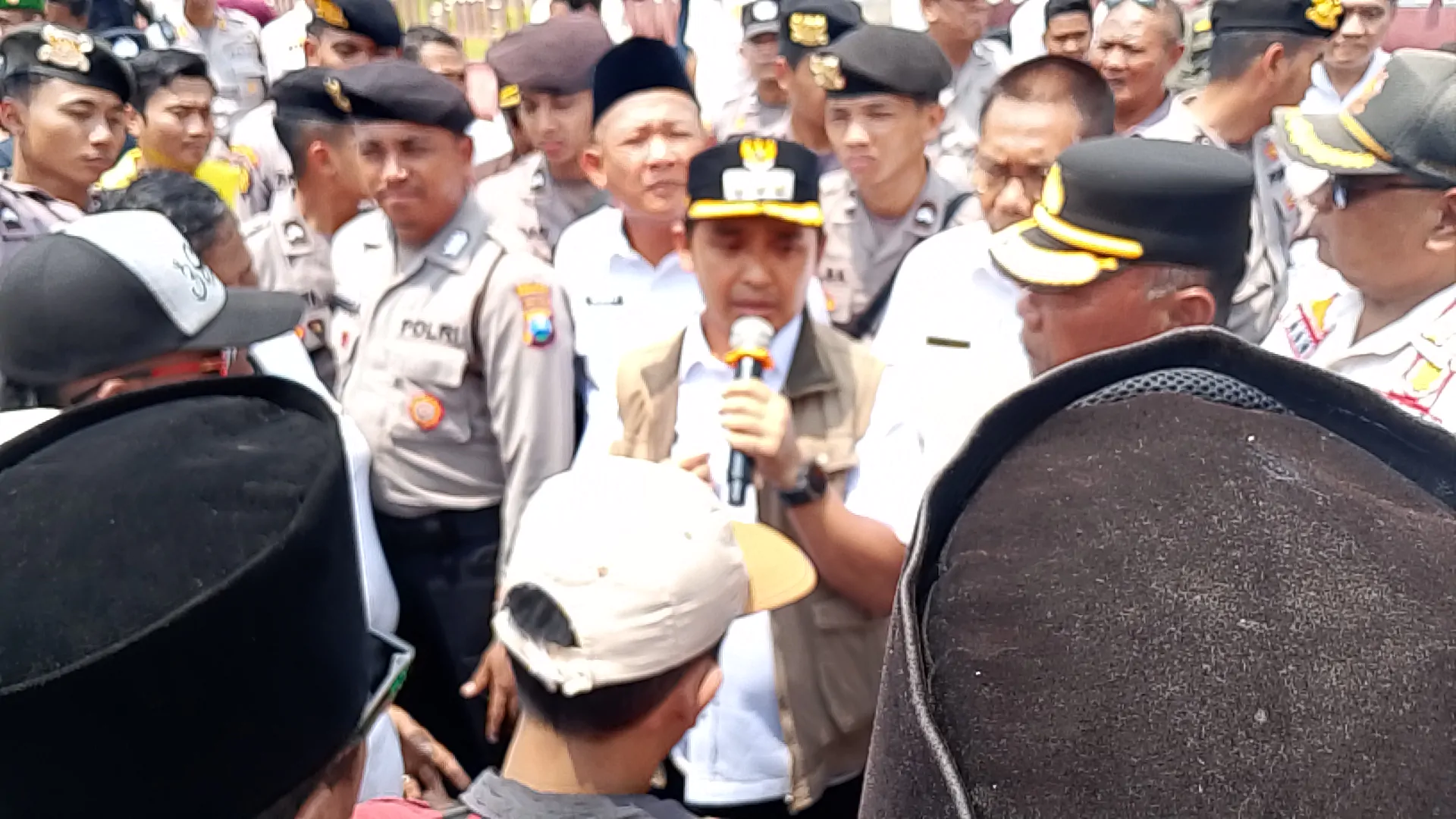 Puluhan Warga FRPB Demo di Kota Pasuruan, Desak Transparansi Proyek Jalan Lingkar Utara (JLU) dan Ultimatum 14 Hari untuk Jawaban Pemerintah