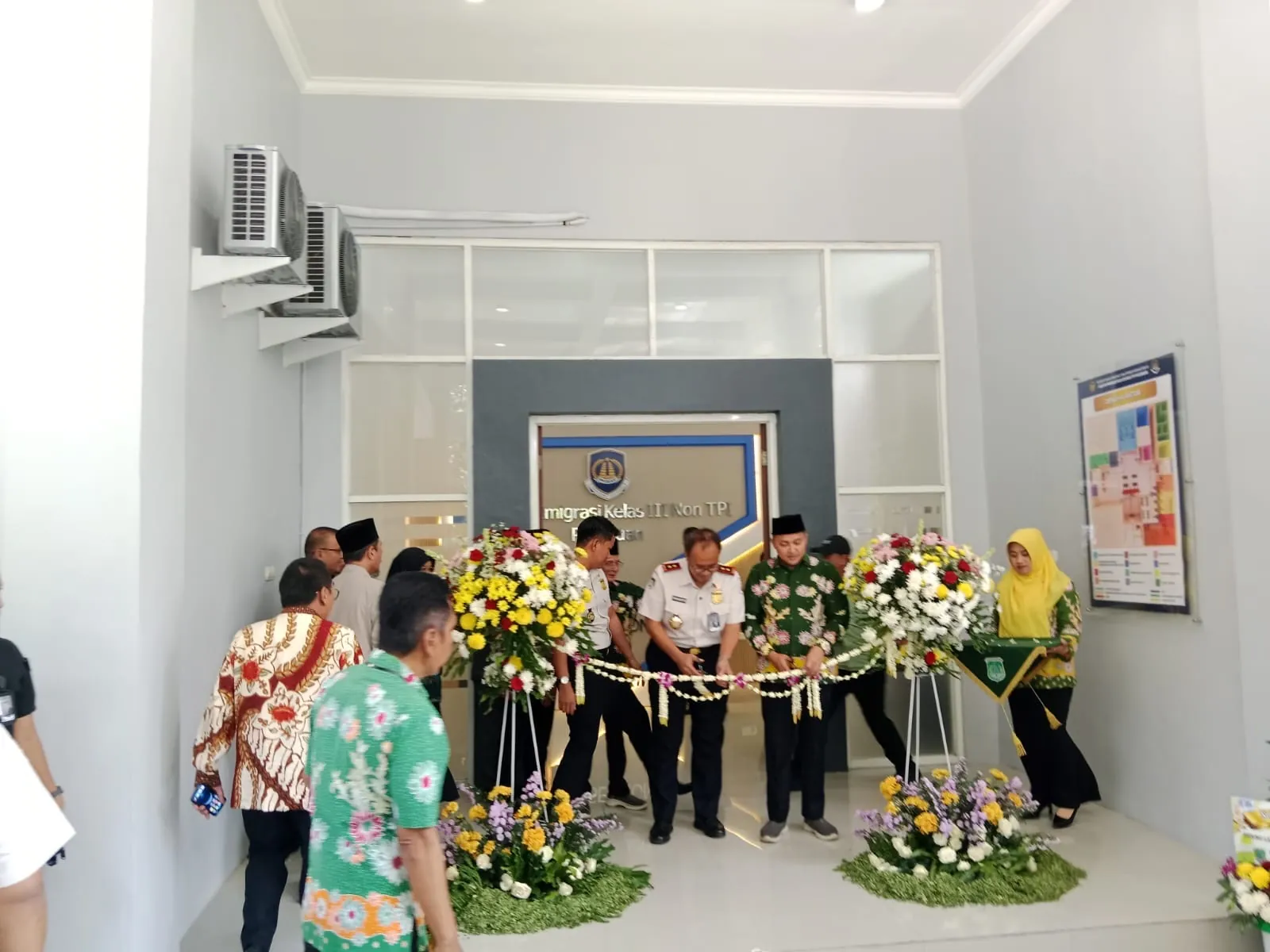 Cdfcbe16 d32c 4c65 ab6b fc6c10872913